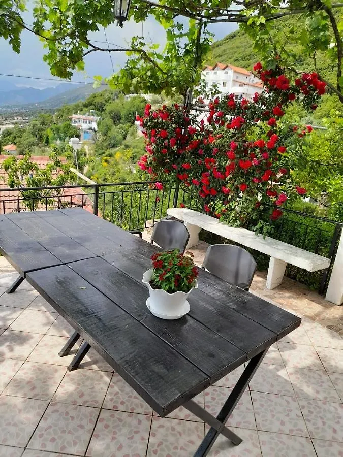 Lida'S House Hotel Lukove