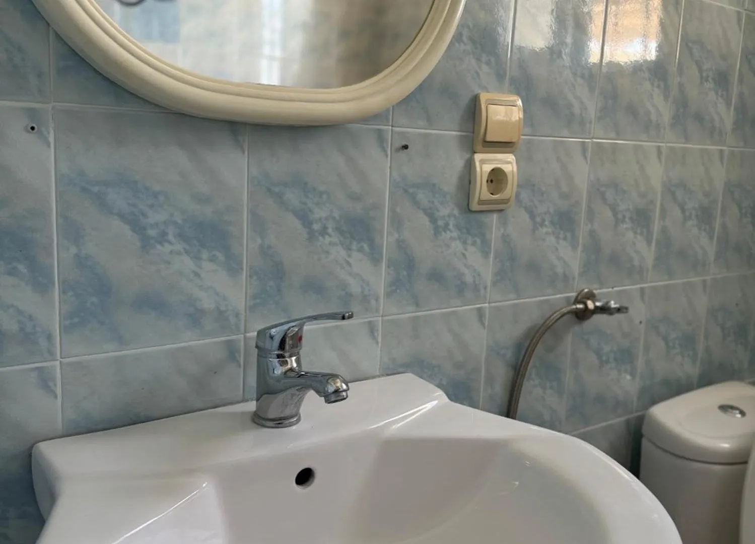 Lida'S House Hotel Lukove