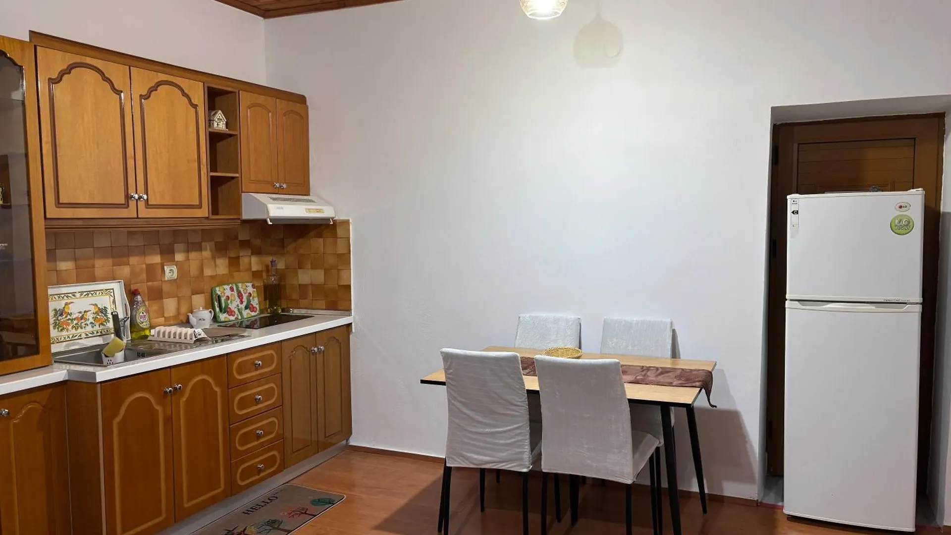 Lida'S House Hotel Lukove
