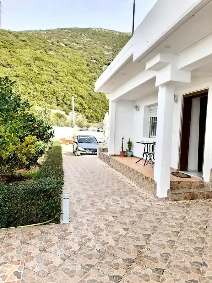 Lida'S House Hotel Lukove 0*,  Albania